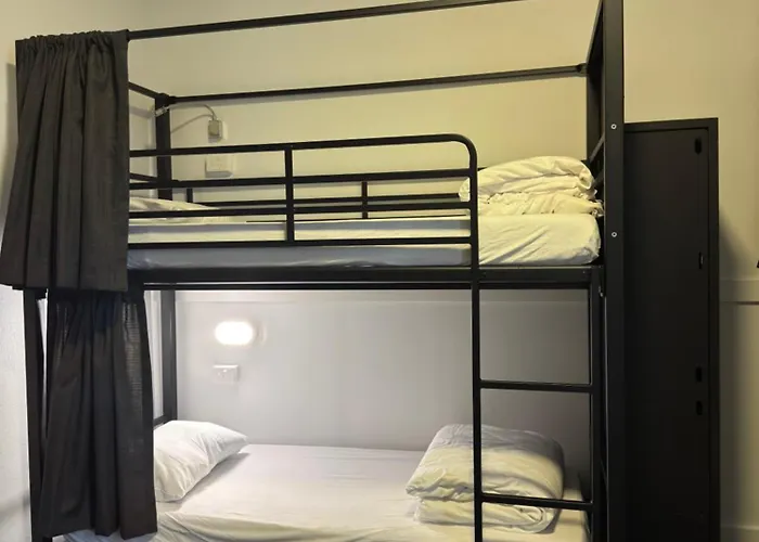 Yha Melbourne Central
